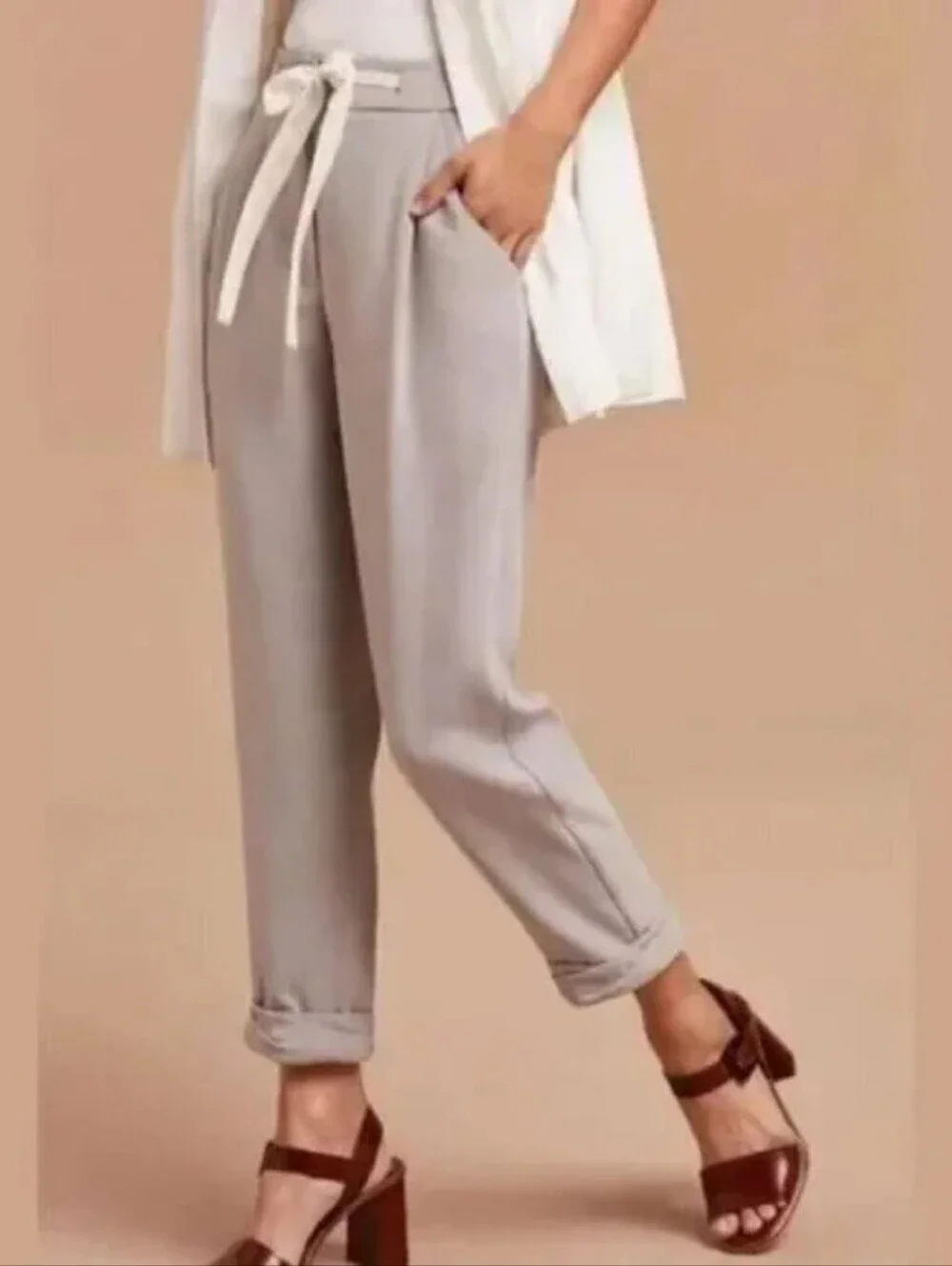 Aritzia Wilfred Allant Linen Blend Ashen High Waist Cropped Trousers